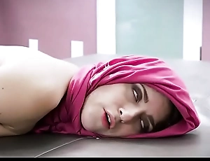 Girl in hijab anal fucked to elbow jungleofsex com