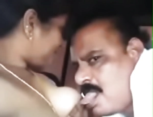 Indian Aunty Doing Romance In Truck
