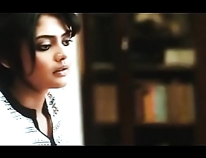 Bengali actress saayoni ghosh hot make love to and tongue sucking